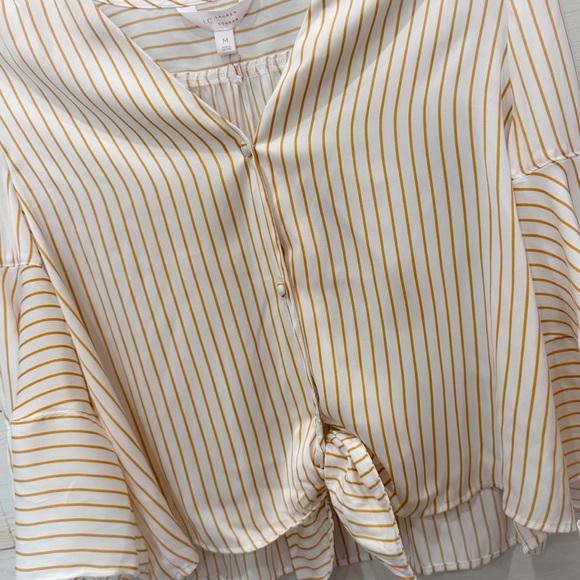 NWT LC Lauren Conrad tie waist button down top ❤️ - Picture 3 of 6